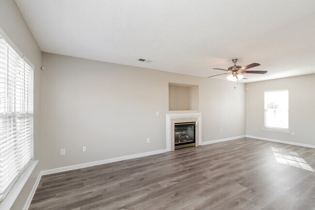 Building Photo - 6927 Ayrshire Glen Pl