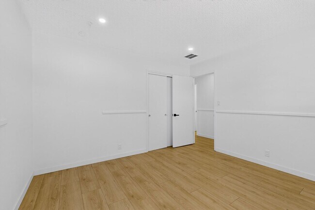 Building Photo - 824 Ortega Rd NW