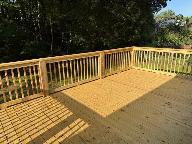Building Photo - 5939 Westmere Dr