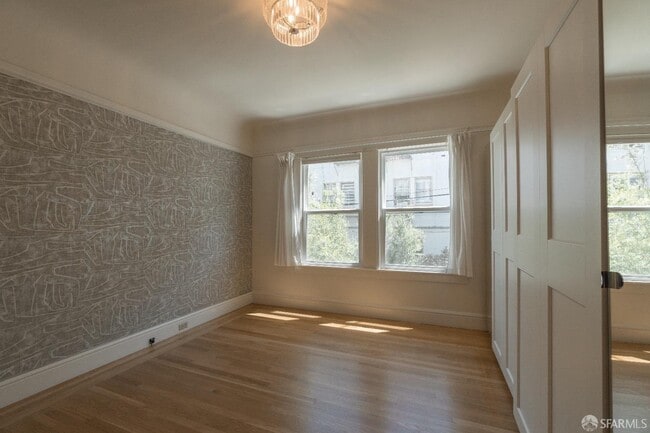 Building Photo - 126 Mallorca Way