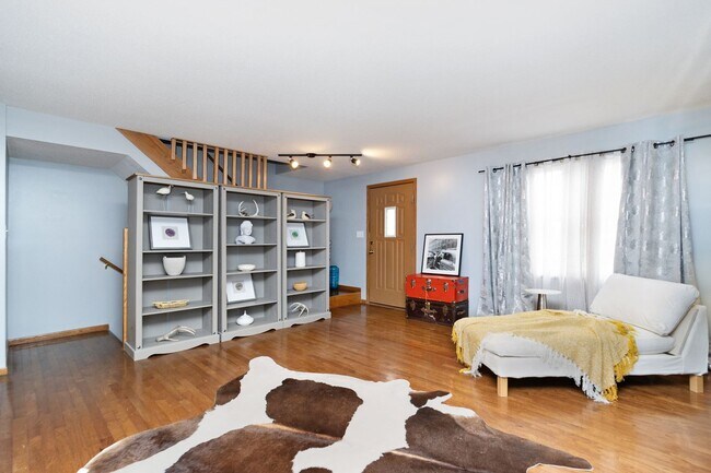 Building Photo - Quality Home Management