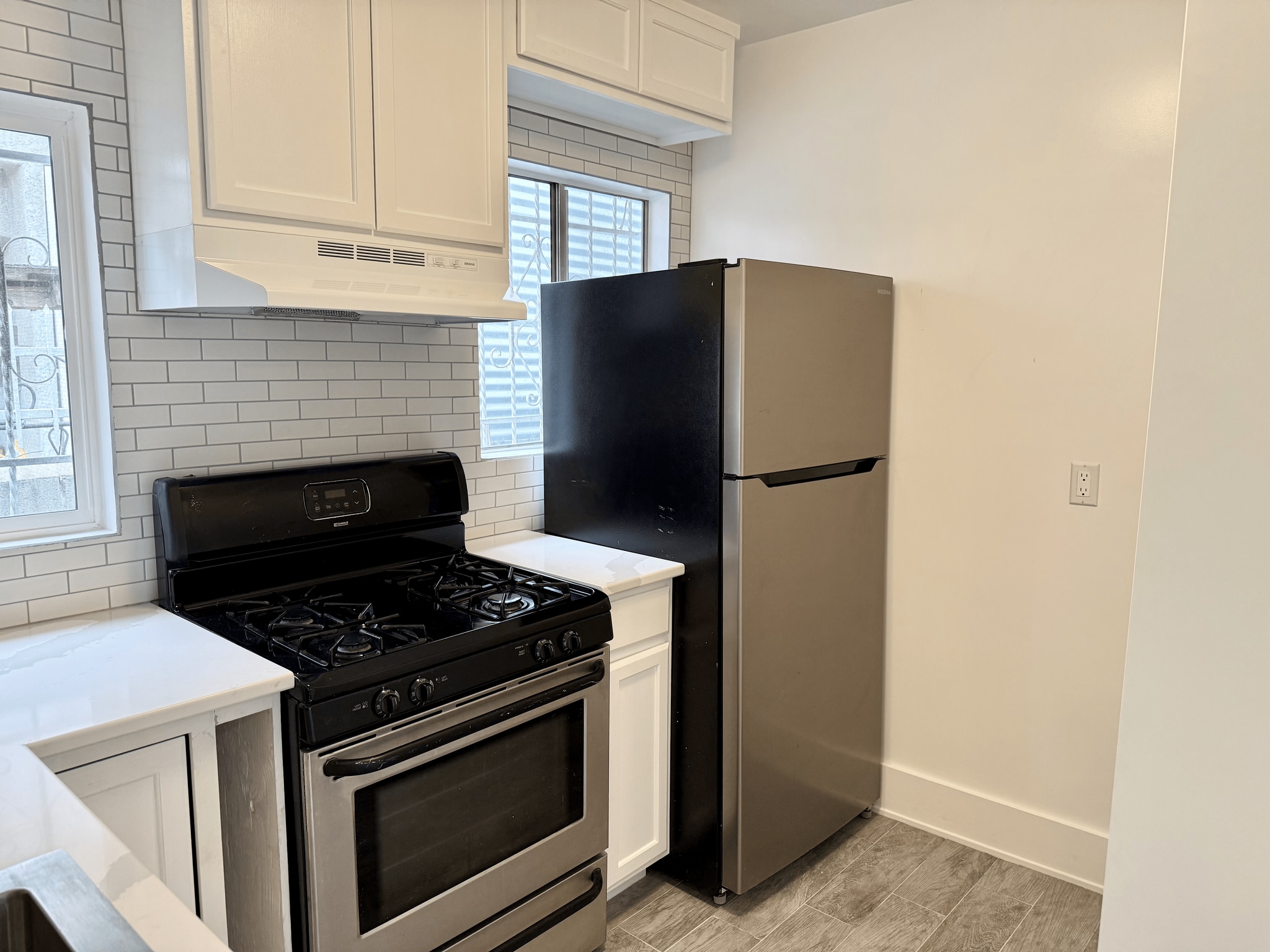 Stainless Steel Refrigerator - 4228 Lockwood Ave