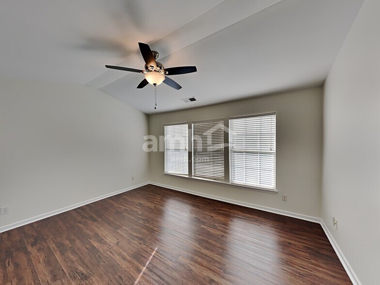 Building Photo - 11826 Nestar Pl