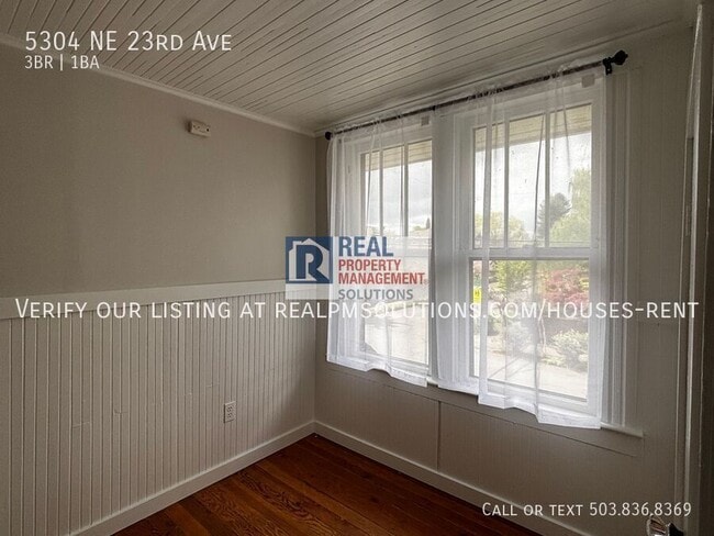 Building Photo - 5304 NE 23rd Ave