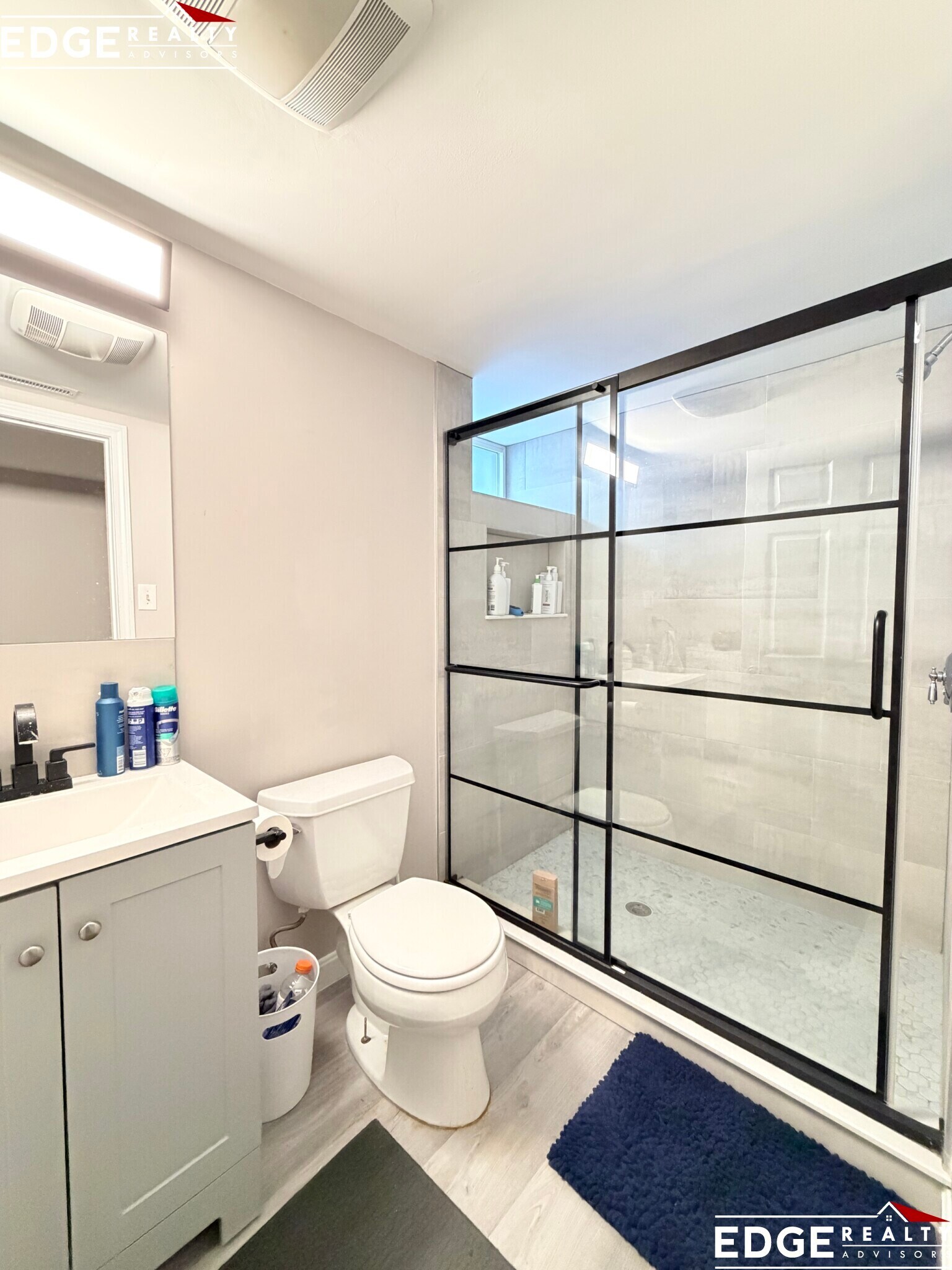 Building Photo - 62 Quint Ave