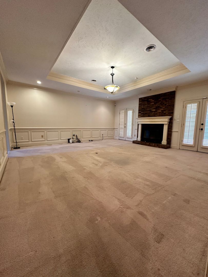 Building Photo - 117 Rolling Creek Dr