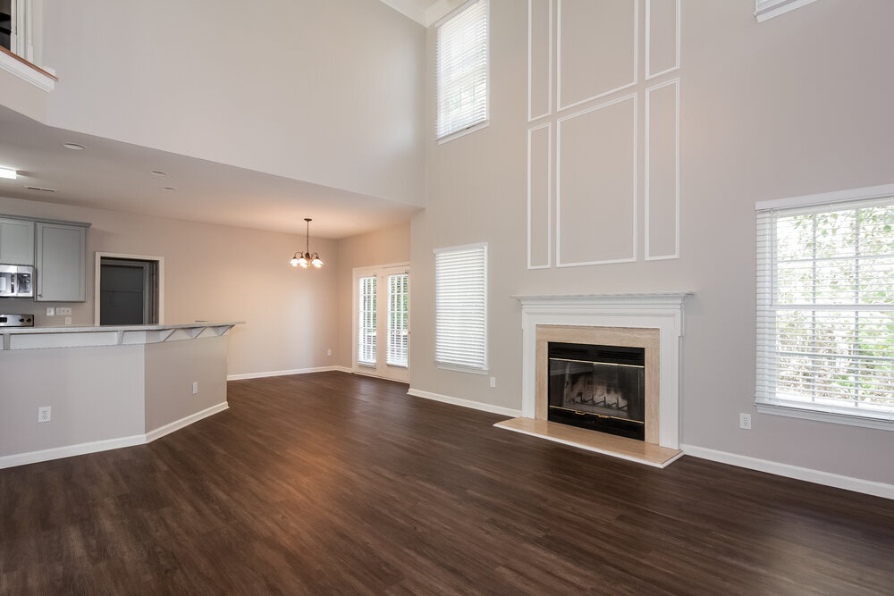 Building Photo - 10421 Henbane Ct