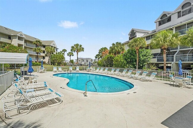 Building Photo - 5567 Sea Forest Dr