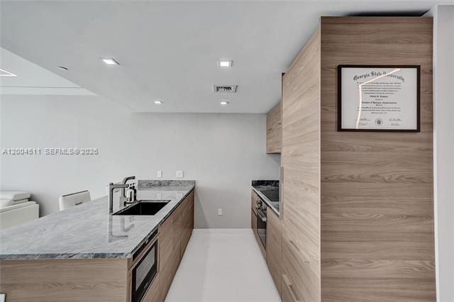 Building Photo - 1300 S Miami Ave