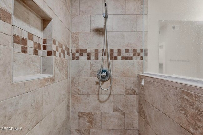 Building Photo - 1365 Desert Canyon Dr