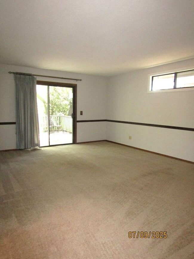 Building Photo - Beautiful Single Story Home in Great Santa...