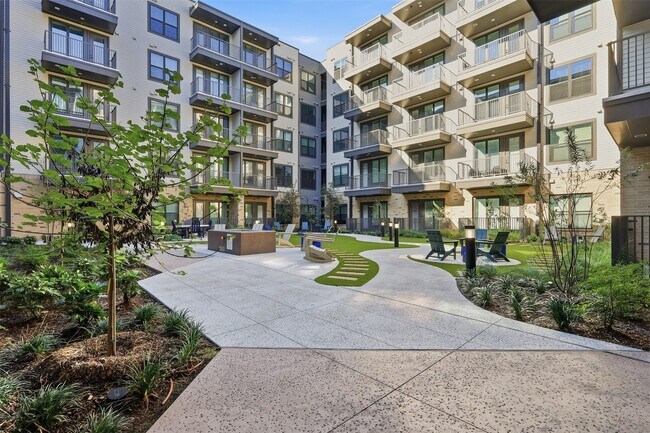 Building Photo - 1950 Winrock Blvd