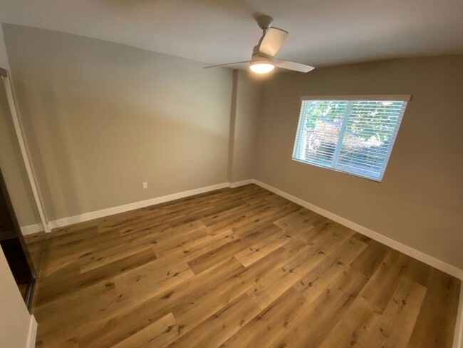 Building Photo - NEW Build (2022)!! 4BD/2BA