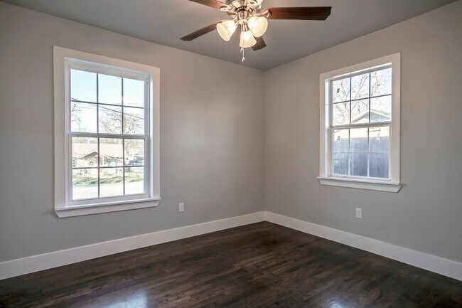 Building Photo - Must see this Renovated home located in Da...