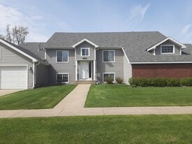 Front of apartment - 801 Idaho Ave