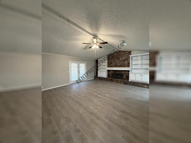 Building Photo - 1011 Taurus Dr