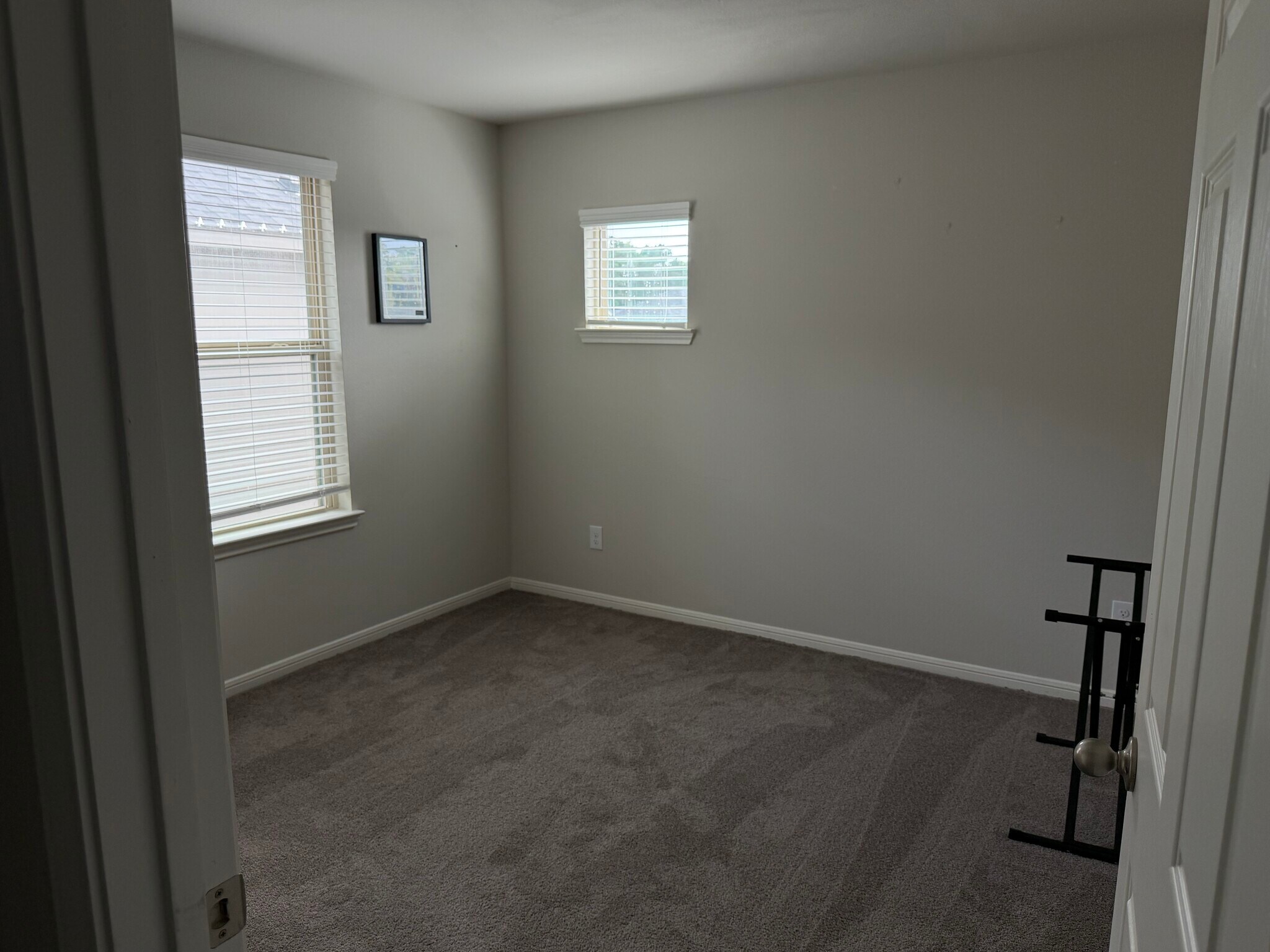 Building Photo - 27094 Grey Fox Run