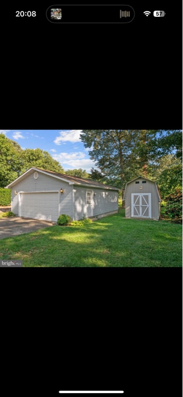 Building Photo - 1501 King Philip Cir