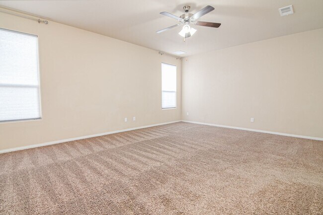 Building Photo - 6715 Hall of Fame Blvd