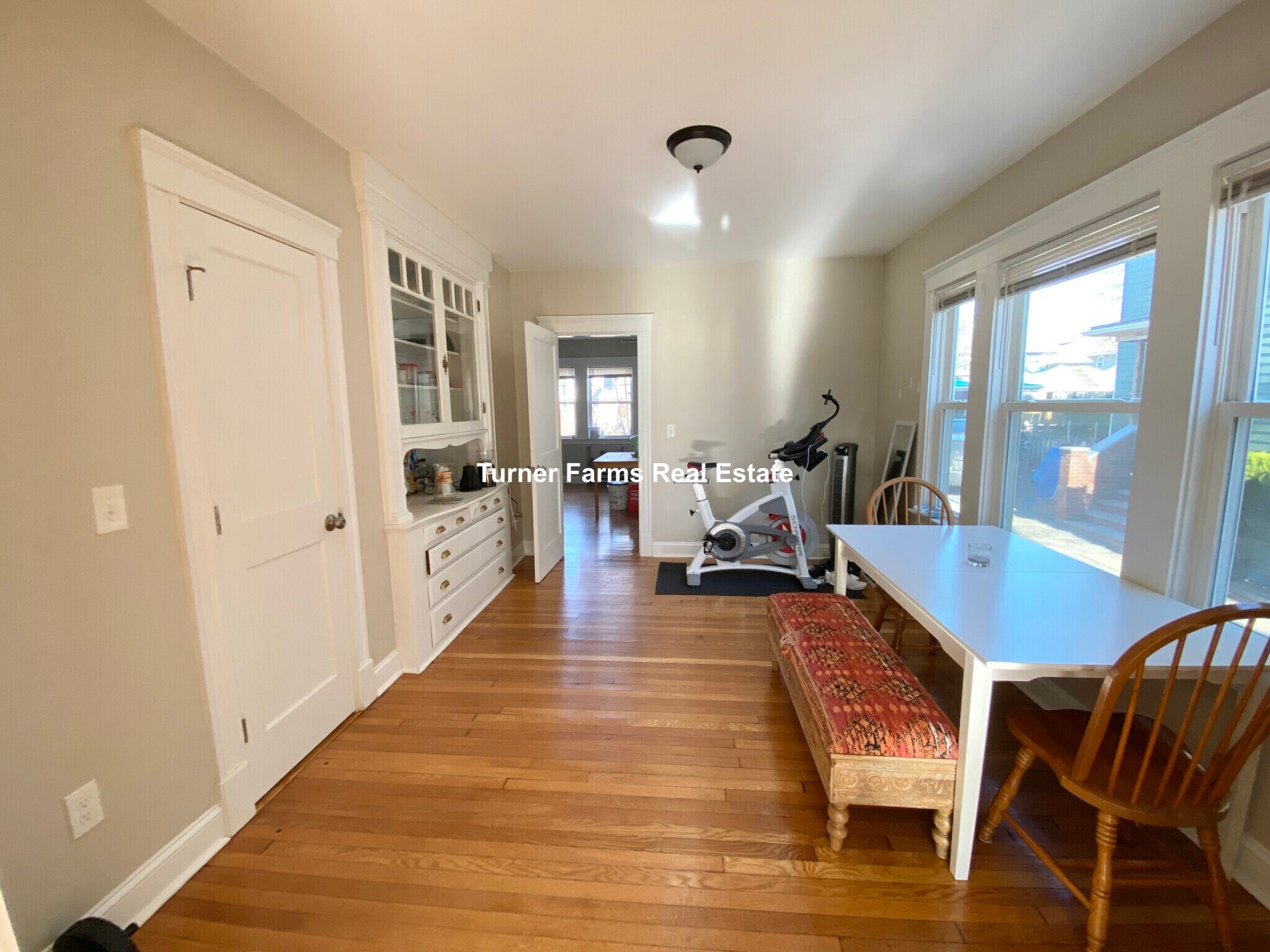 Building Photo - 21 Moraine St