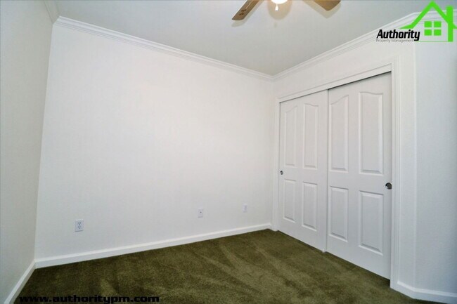 Building Photo - 3982 Cambria Dr