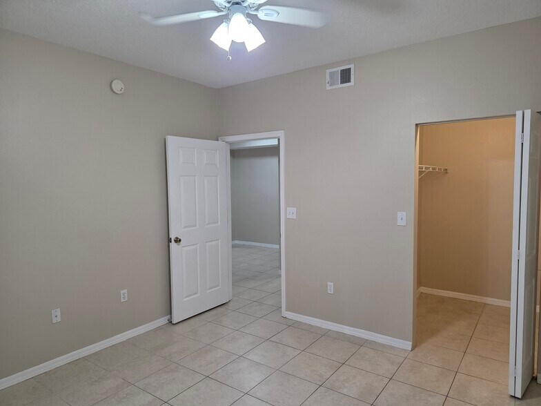 Building Photo - 5610 Pinnacle Heights Cir
