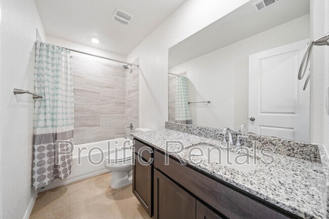 Building Photo - 1254 Lehmann Dr