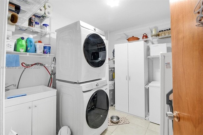 Building Photo - 37225 SW 214th Ave