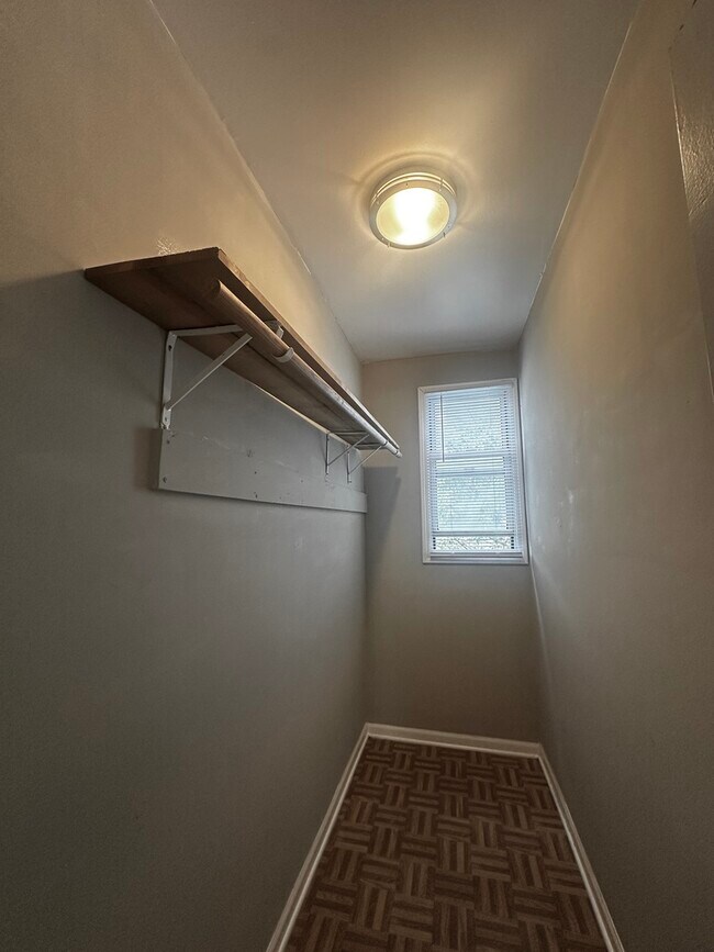 Building Photo - 5159 S Albany Ave