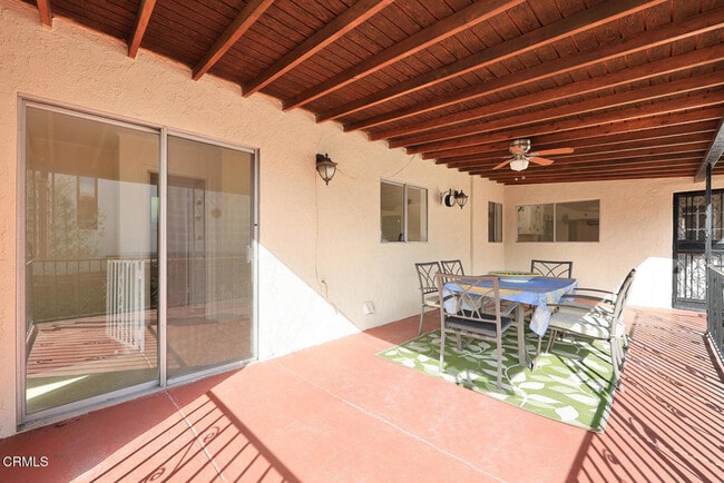 Building Photo - 2724 Locksley Pl