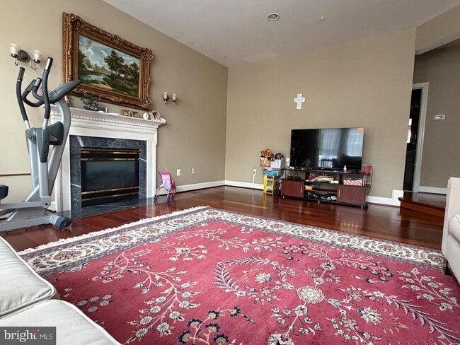 Building Photo - 8312 Wolftrap Rd