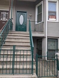 Building Photo - 219 Academy St