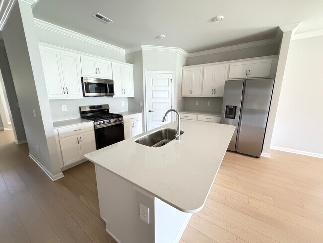Building Photo - 202 Cobbdale Park Dr