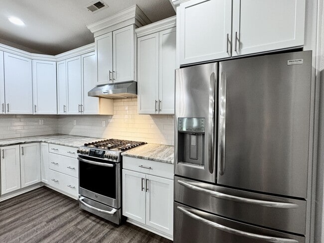 Building Photo - Farmhouse-style Home - Ready NOW in Pungo! A First Time Rental with a HUGE Fenced Yard, Attached ...