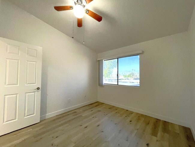 Building Photo - AVAILABLE NOW! 2 Bed 2 Bath Condo in Bermuda Dunes!