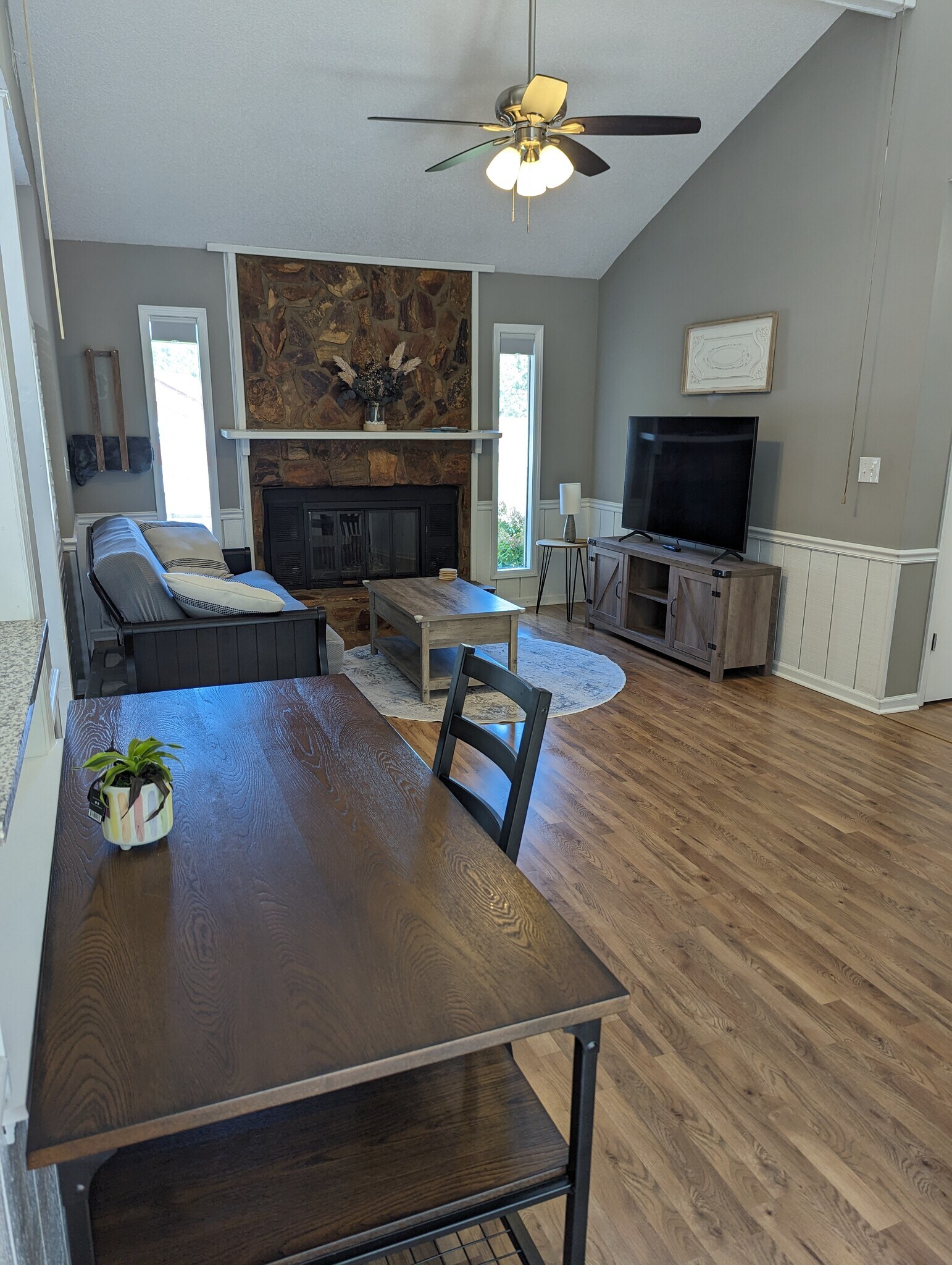 Living room - 3726 Overland Cutoff