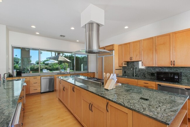 Building Photo - 41750 Rancho Manana Ln