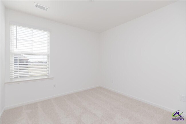 Building Photo - 218 Hickory Rdg Trl