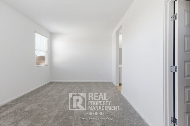 Building Photo - 24937 N 167th Dr