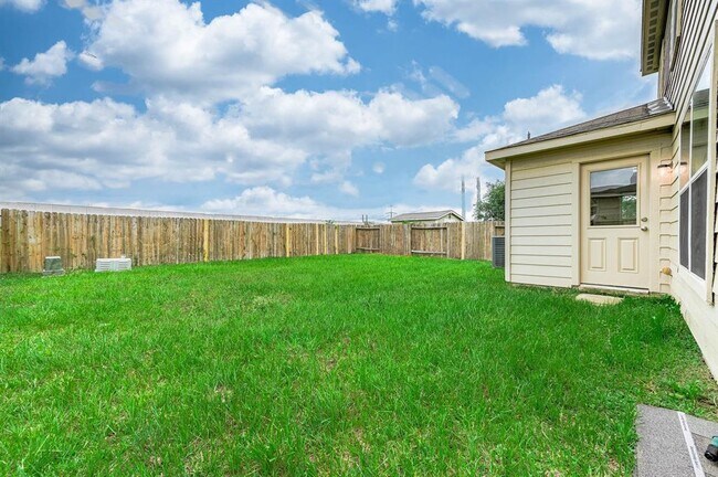 Building Photo - 17327 Osprey Forest Dr