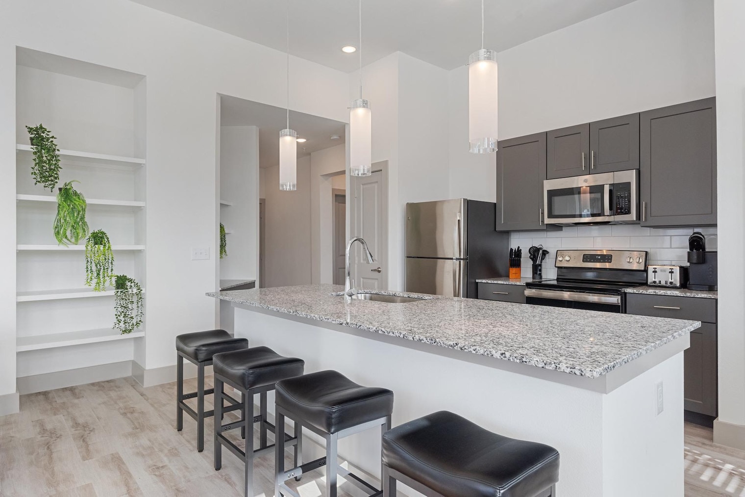 Building Photo - 12100 1/2 Ferrystone Glen Drive-SI FL4-ID1240337P