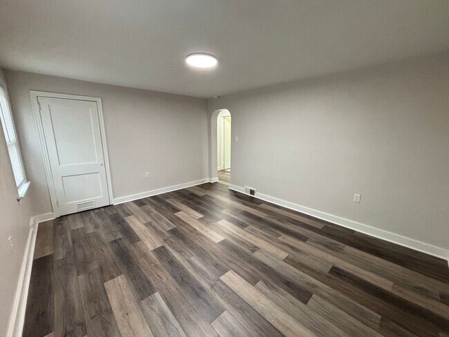 Building Photo - Beautiful Apartment for Rent