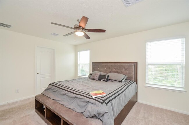 Building Photo - 11624 Moonstruck Ln