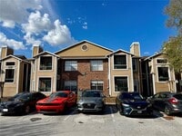 Building Photo - 5533 Chrishire Way