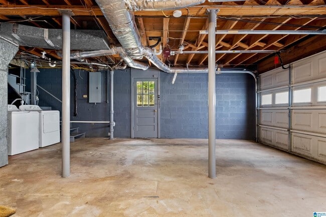 Building Photo - 4709 Overwood Cir