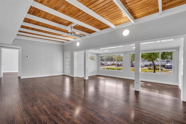 Building Photo - 2805 Northwood Blvd