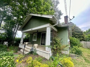 Building Photo - 505 Ingleside Dr