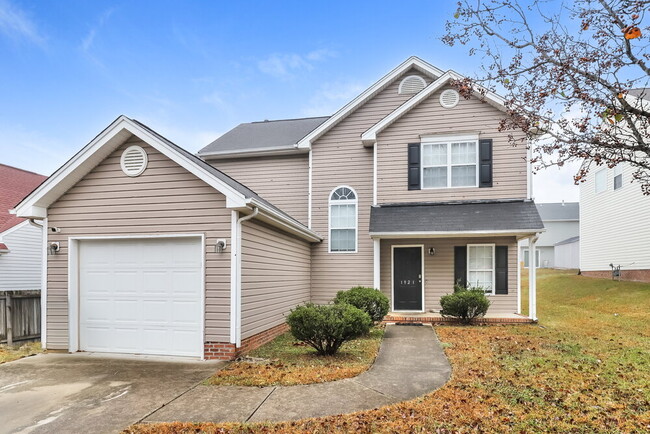 Building Photo - 1921 Wheatfield Ct