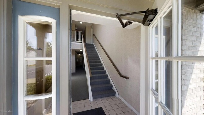 Building Photo - 10405 Trotters Pointe Dr