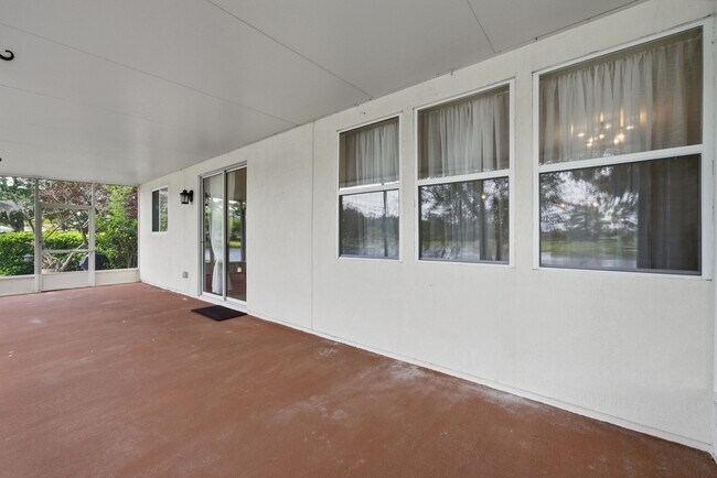 Building Photo - 4125 Palmetto Bay Dr